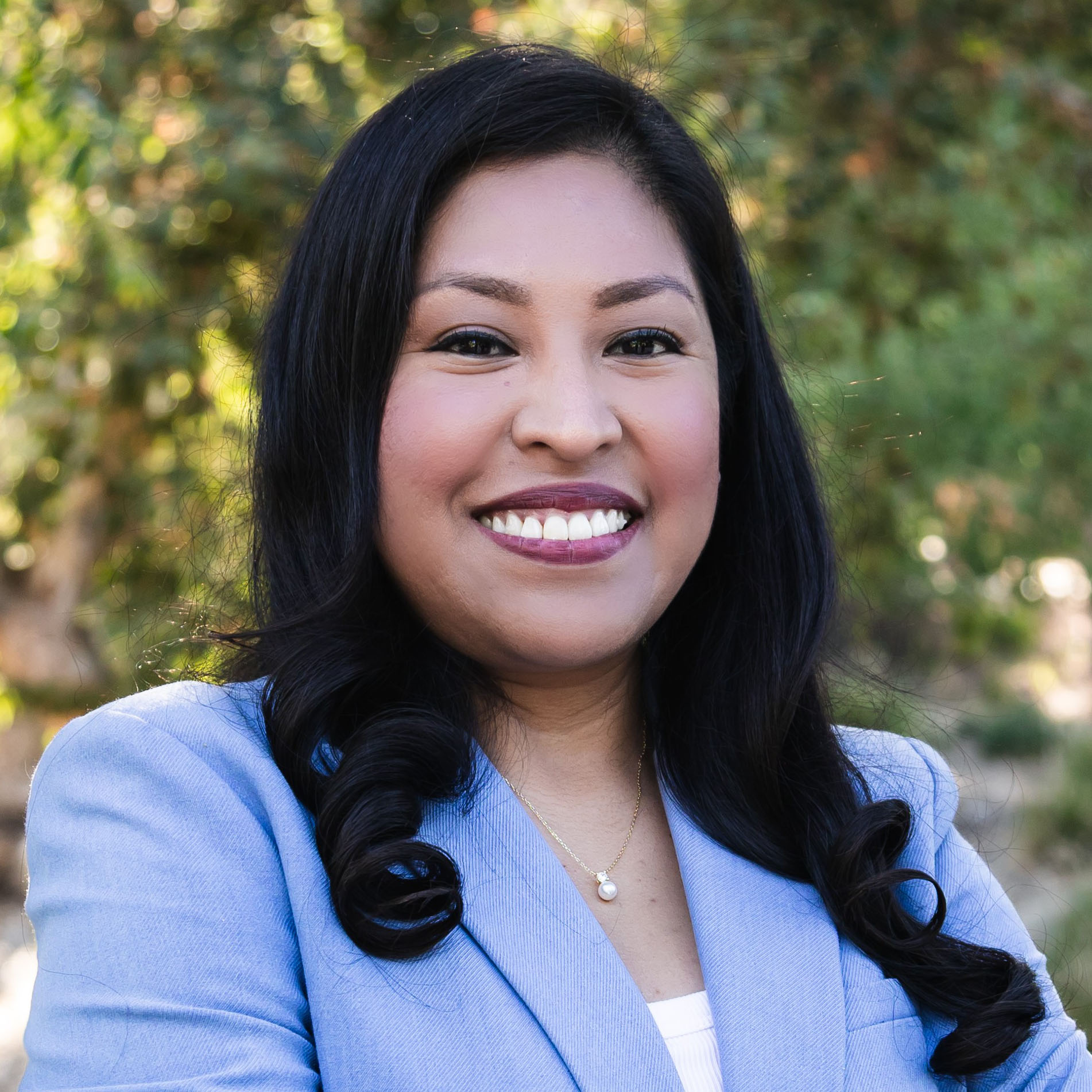 Headshot of Angelica Hernandez