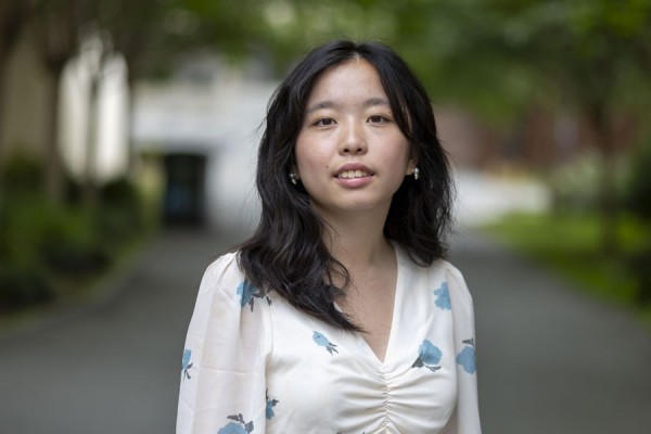 Portrait of student Lara Tseng