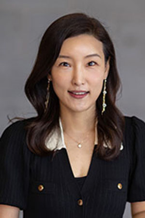 Dr. Su Jeong Wee